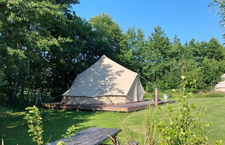 Camping De Wedze – Bell tenten Friesland